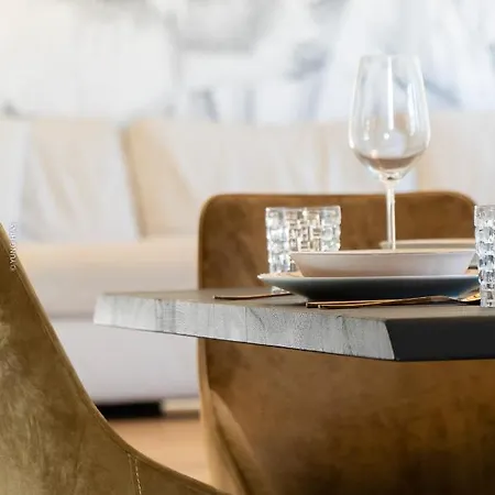 Schmelz Huette Mit Sauna Und Garten *