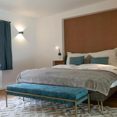 Schmelz Huette Mit Sauna Und Garten *