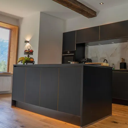 Schmelz Huette Mit Sauna Und Garten * フラタッハ