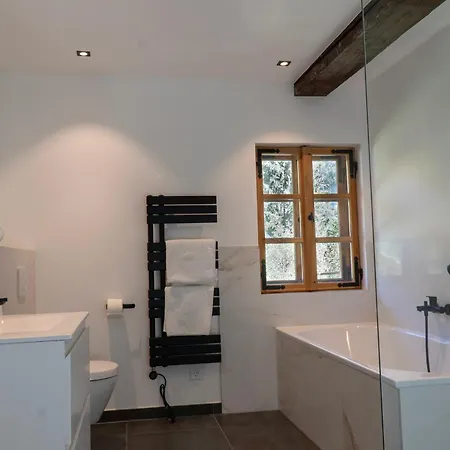 Schmelz Huette Mit Sauna Und Garten