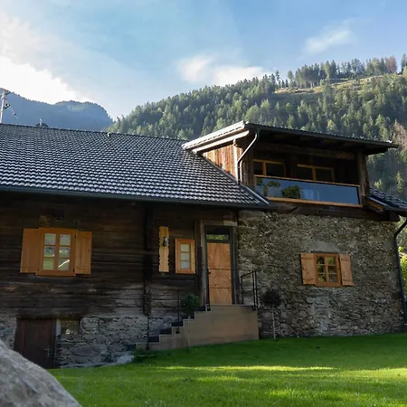 Alpesi faház Schmelz Huette Mit Sauna Und Garten