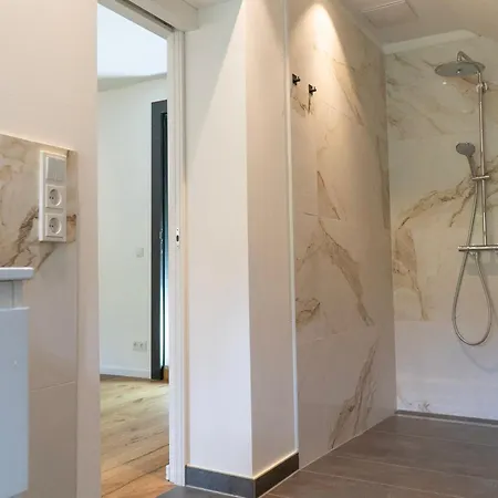 Schmelz Huette Mit Sauna Und Garten Alpesi faház Flattach