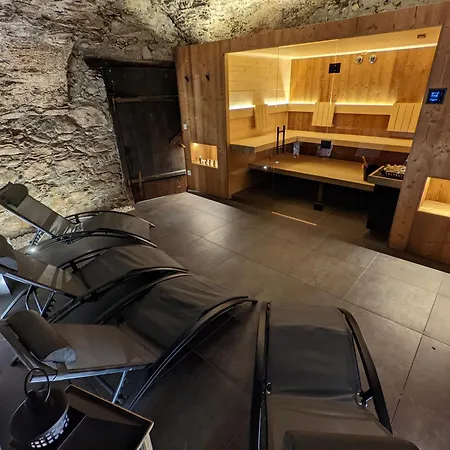 Alpesi faház Schmelz Huette Mit Sauna Und Garten *