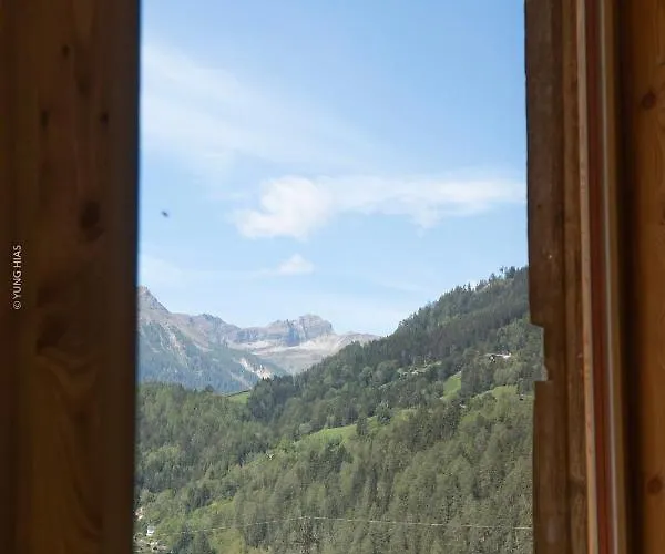 Schmelz Huette Mit Sauna Und Garten Flattach