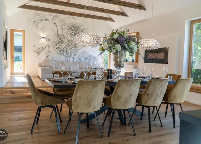 Schmelz Huette Mit Sauna Und Garten