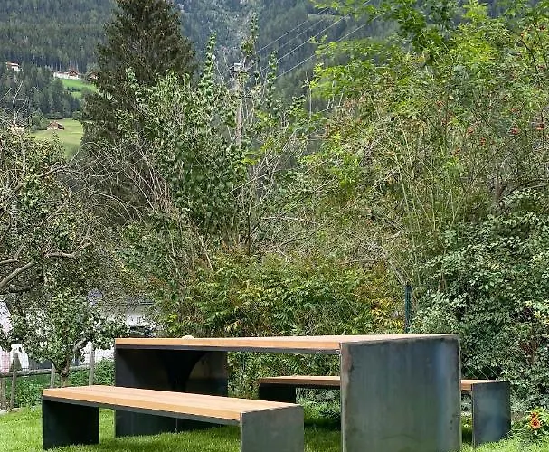 Schmelz Huette Mit Sauna Und Garten *