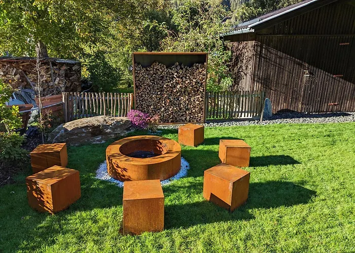 Schmelz Huette Mit Sauna Und Garten Flattach