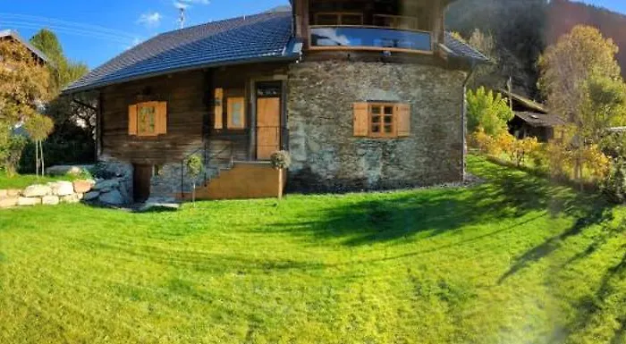 Chalet Schmelz Huette Mit Sauna Und Garten Flattach