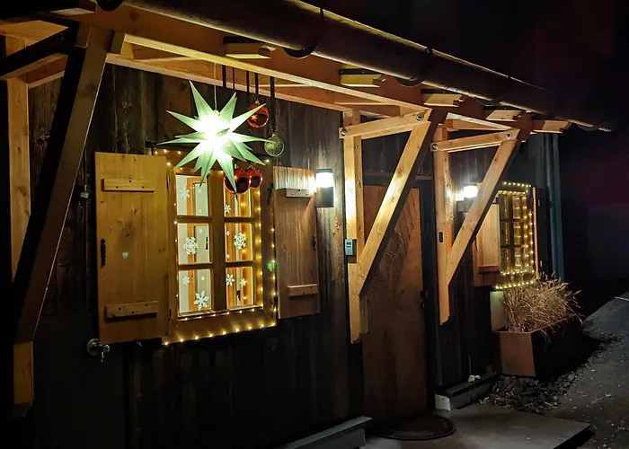 Schmelz Huette Mit Sauna Und Garten