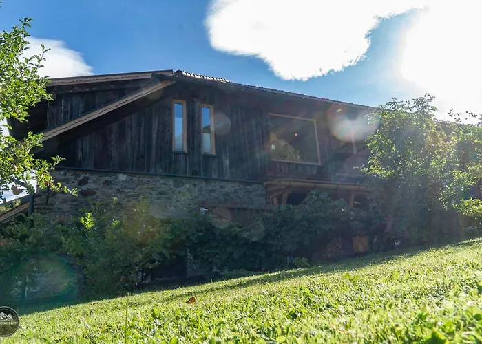 Schmelz Huette Mit Sauna Und Garten